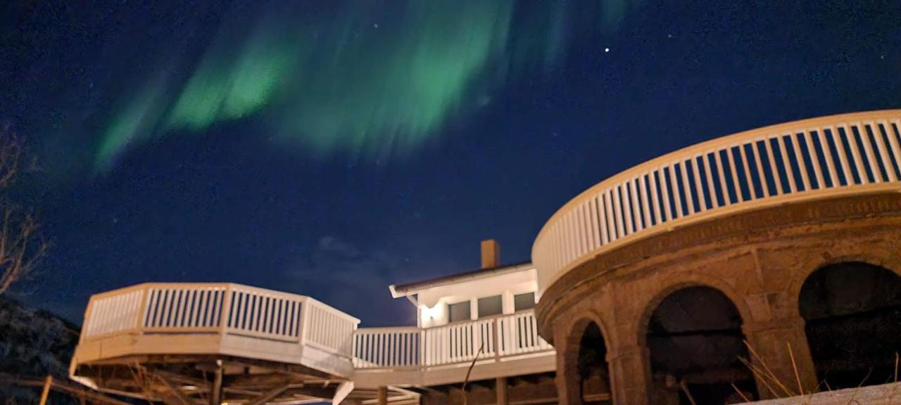 Senja Living Aparthotel Stonglandseidet ภายนอก รูปภาพ